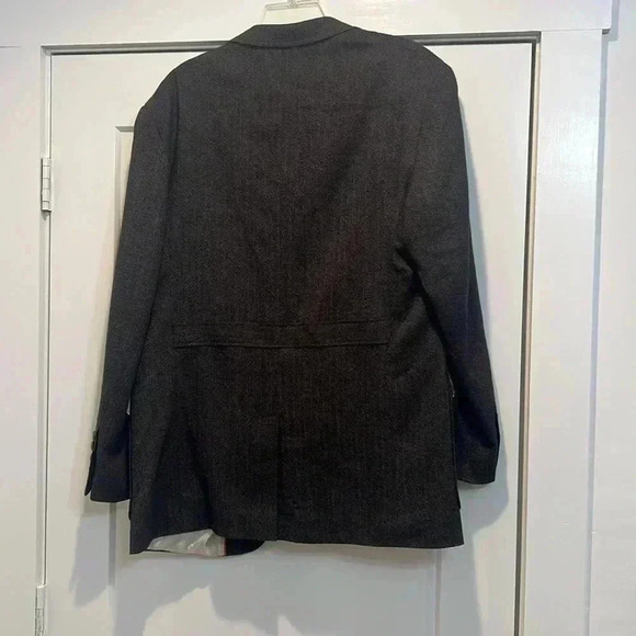 Red bridge Sports jacket designed in Italy in great condition! - Picture 6 of 10